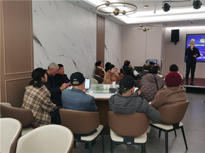 綿陽中旅假日旅行社舉行2025年哀勞山自駕發(fā)布會(huì)